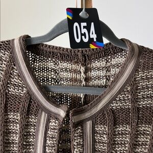 Chicos Rib Knit Sweater Color Brown & Beige